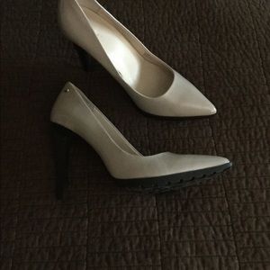 Calvin Klein Brigette Leather Pointed Toe Pump